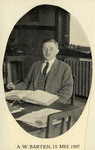 103951 Portret van A.W. Barten, geboren 1877, directeur van de School voor de Grafische vakken (1907-1942), overleden ...